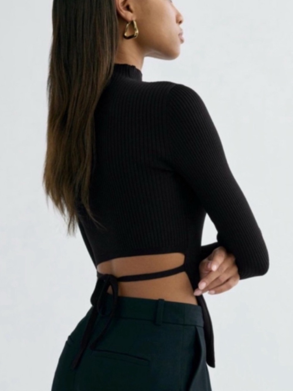 Babaton Black Sculpt Knit Tie Back Ribbed Sweater
